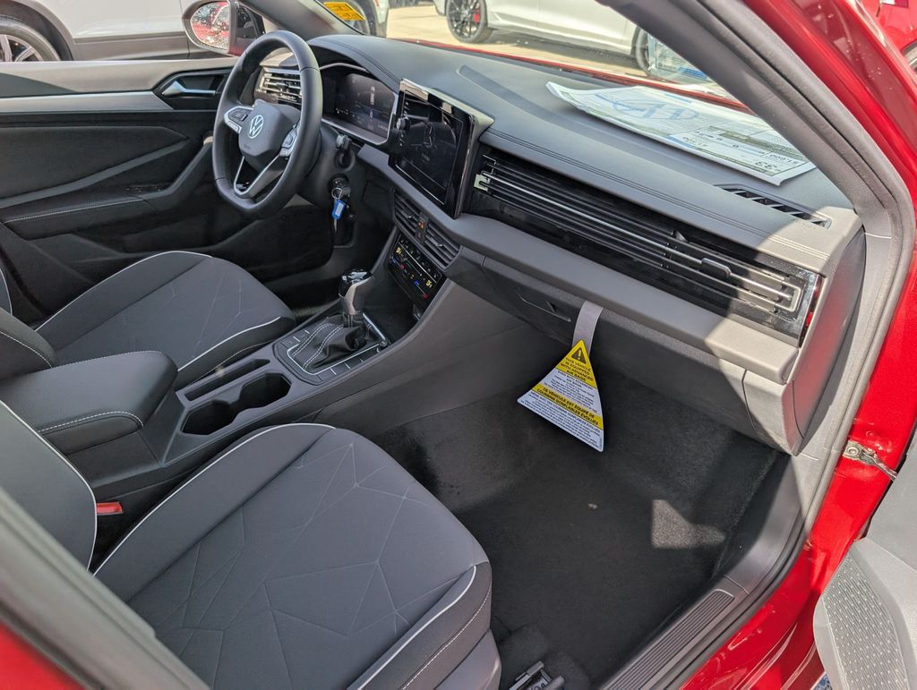2025 Volkswagen Jetta 1.5T Sport photo 22