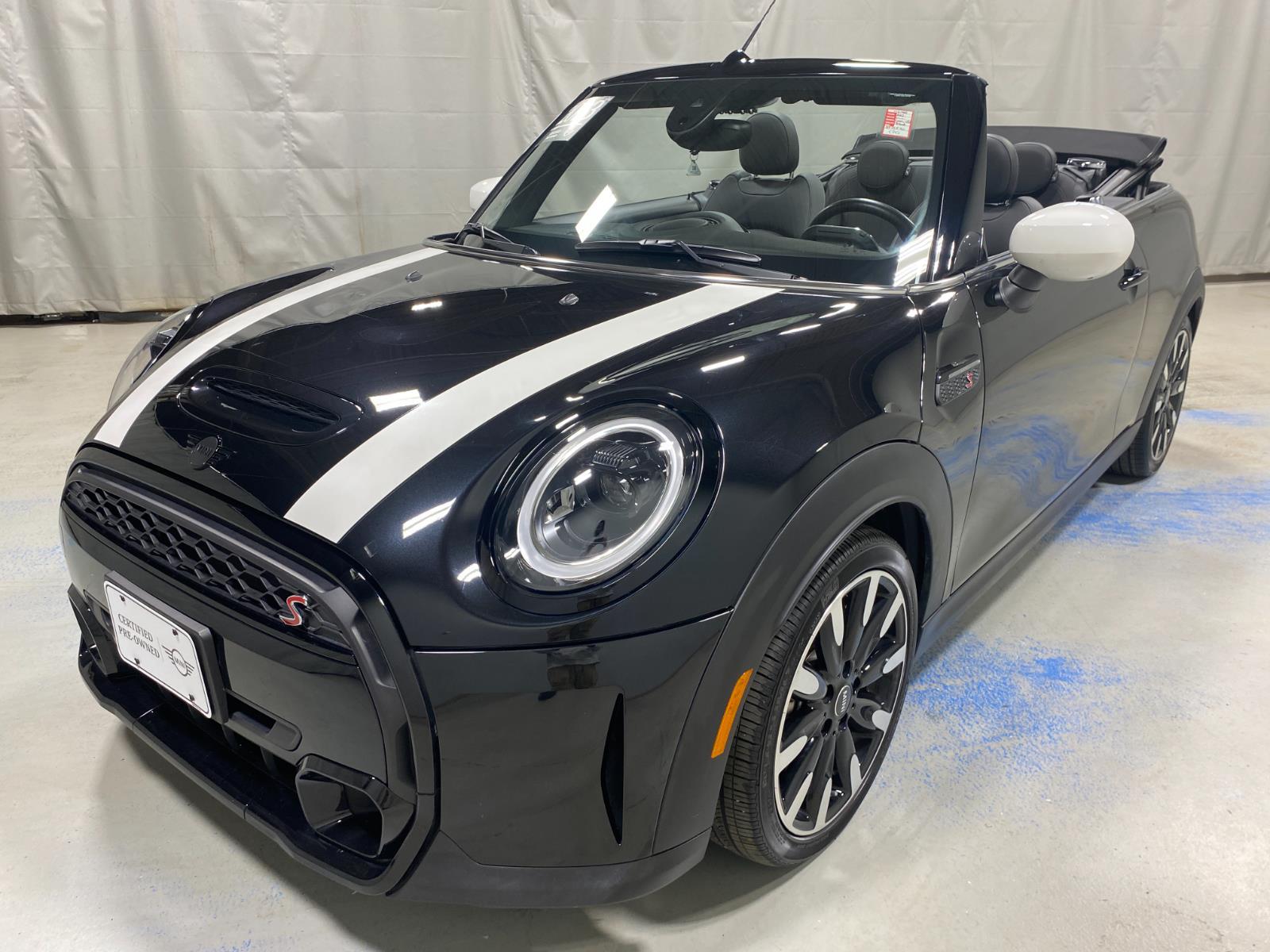 2023 Mini Cooper Convertible S photo 2