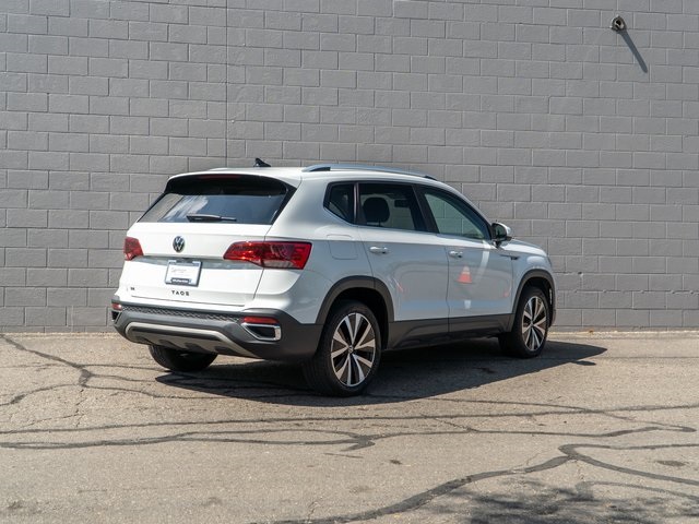 2022 Volkswagen Taos SE photo 7