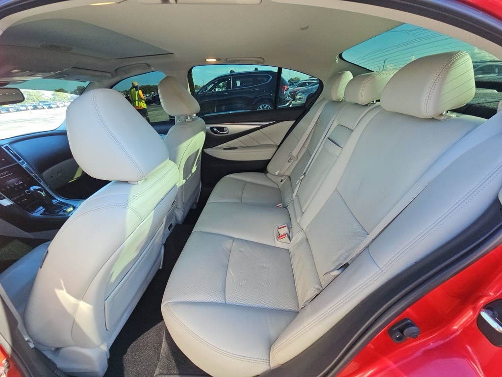 2022 Infiniti Q50 LUXE photo 13