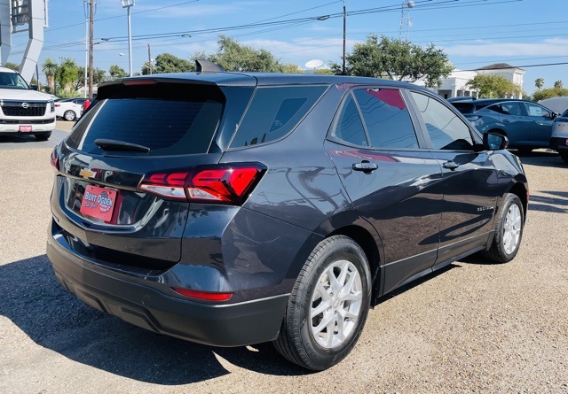 2022 Chevrolet Equinox LS photo 6