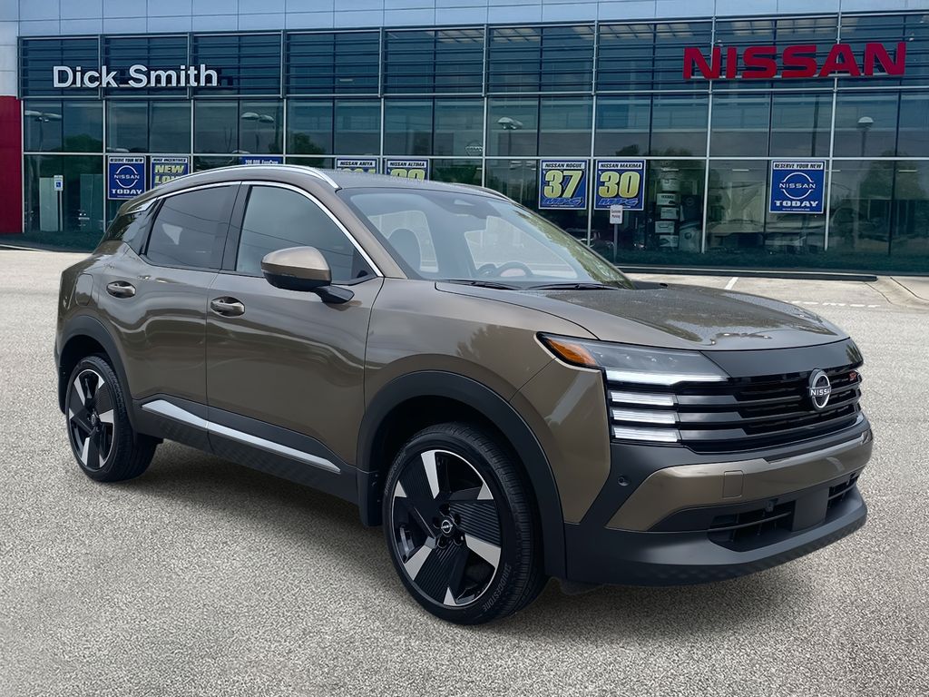 2025 Nissan Kicks SR's photo