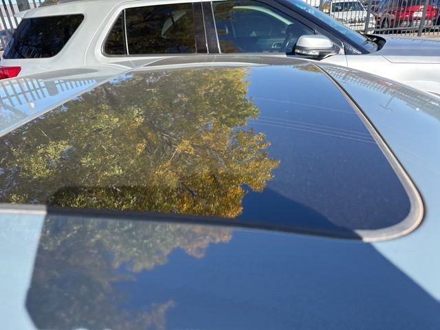 2024 Nissan Sentra SV photo 4