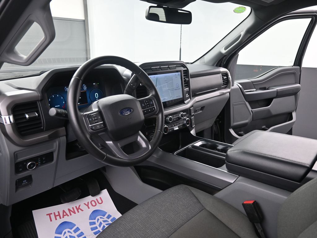 2024 Ford F-150 XLT photo 35