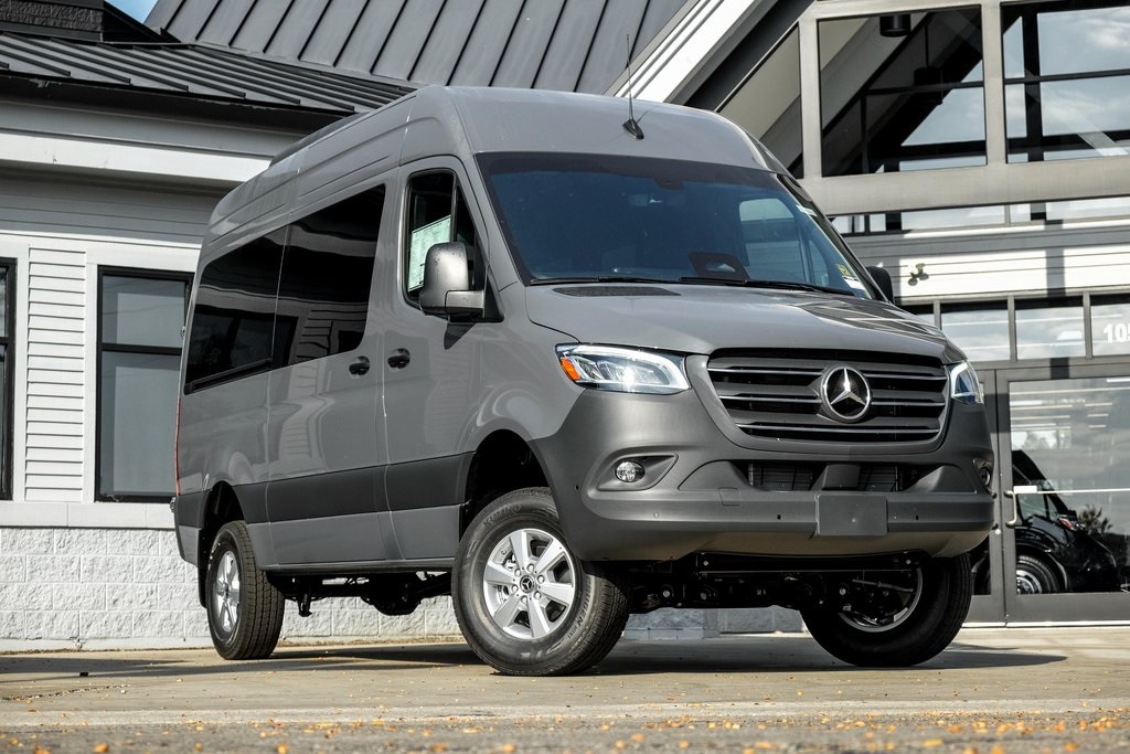 2025 Mercedes-Benz Sprinter Passenger Van Base's photo