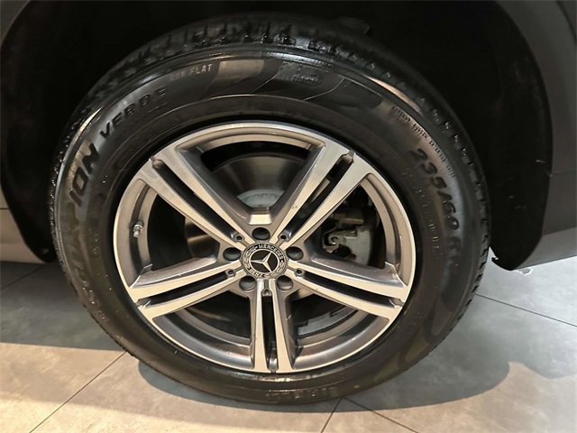 2021 Mercedes Benz GLC 300 4MATIC photo 4