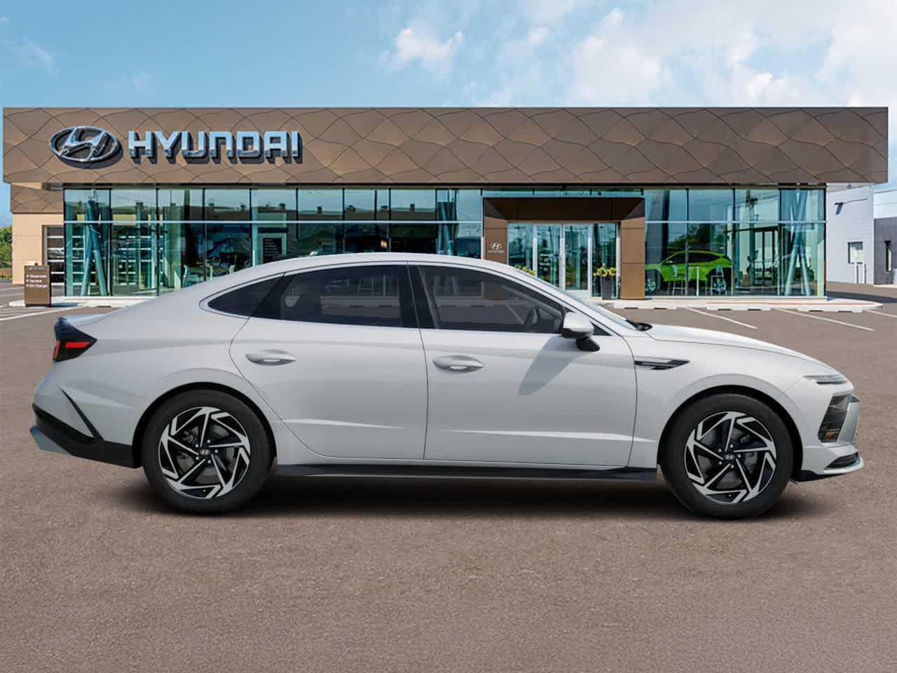 2026 Hyundai Sonata SEL Sport photo 5