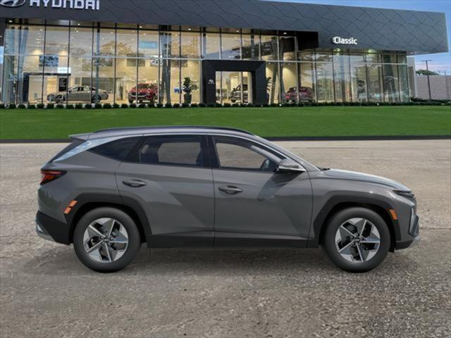 2025 Hyundai Tucson SEL photo 3