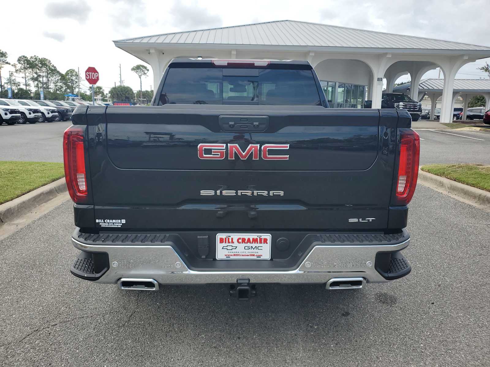 2025 Gmc Sierra 1500 SLT photo 4