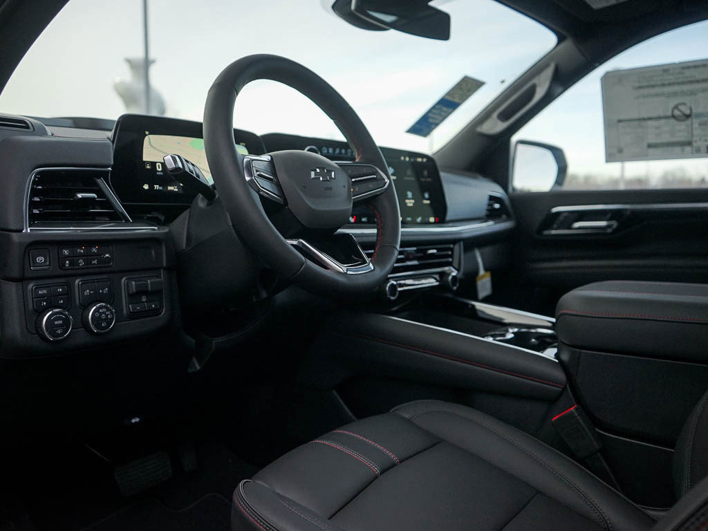 2025 Chevrolet Tahoe RST photo 18