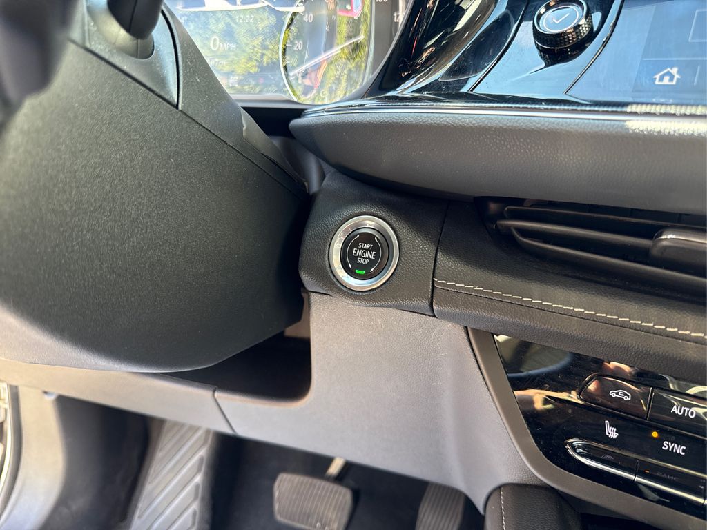 2021 Buick Envision Preferred photo 32