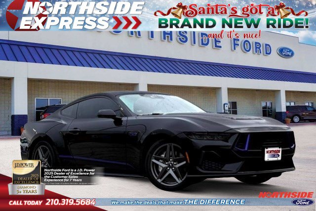 2025 Ford Mustang GT Premium's photo