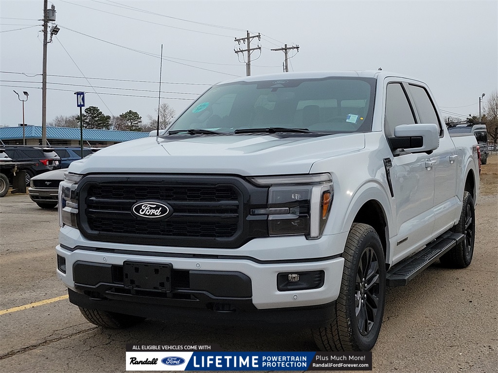 2025 Ford F-150 Lariat photo 2