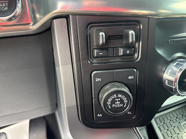 2024 Ford F-150 Lariat photo 28