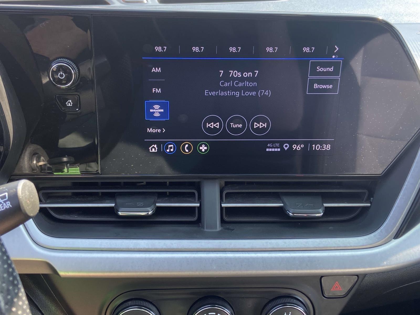 2024 Chevrolet Trax 1 photo 16