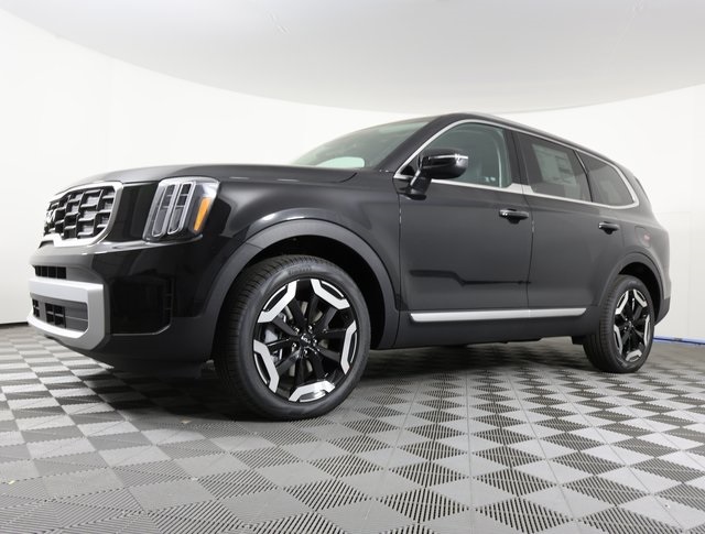 2025 Kia Telluride S's photo