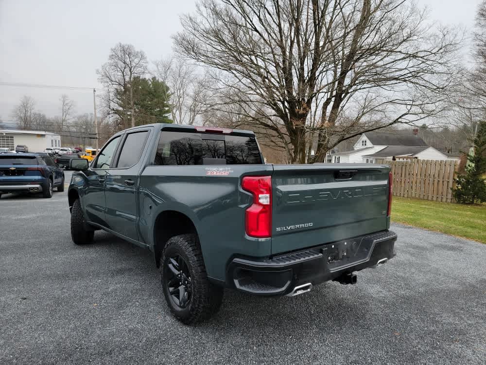 2026 Chevrolet Silverado 1500 LT Trail Boss photo 2
