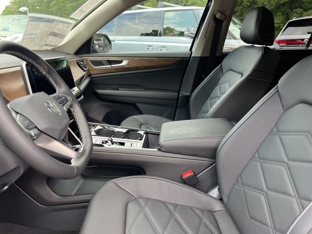 2026 Volkswagen Atlas SE Technology photo 8