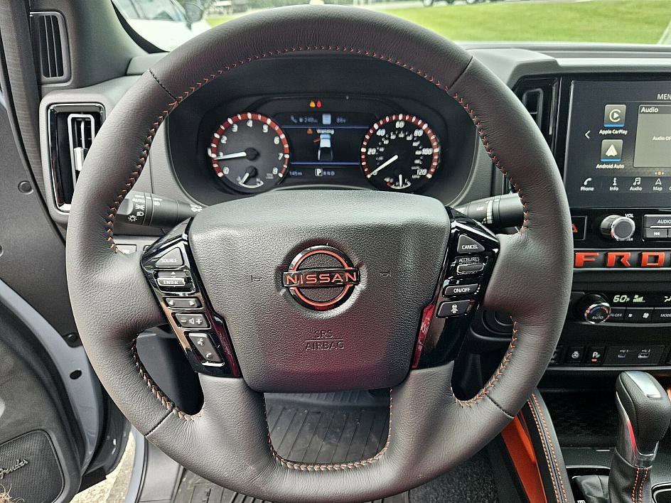 2025 Nissan Frontier Crew Cab PRO-X photo 24