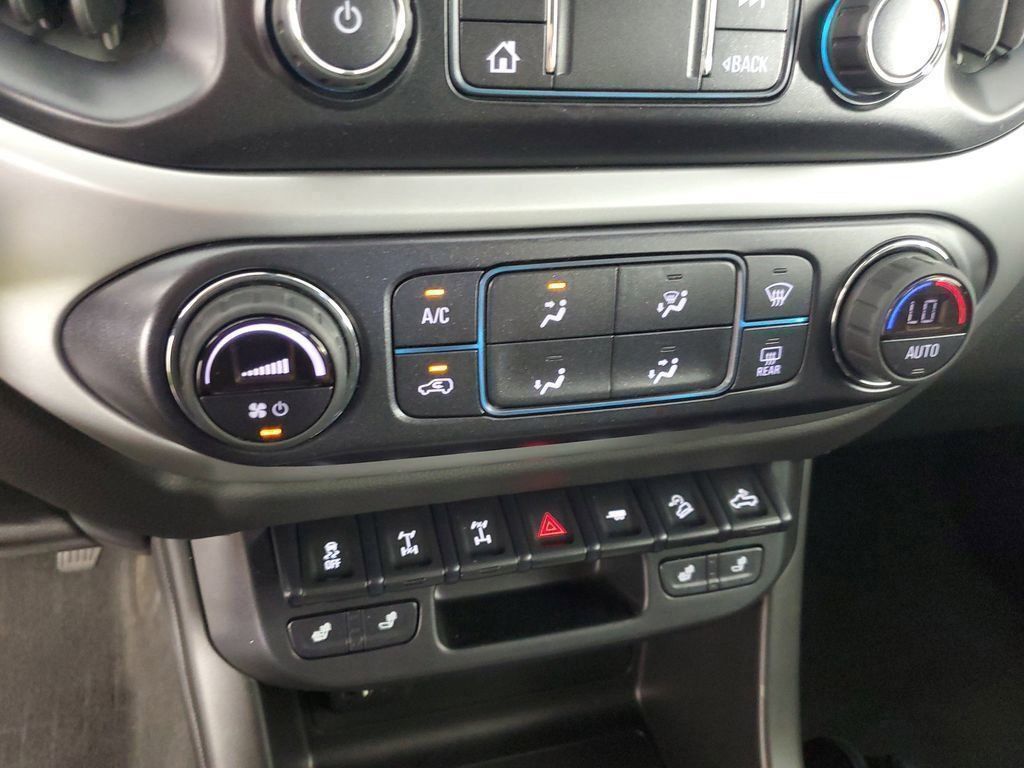 2021 Chevrolet Colorado ZR2 photo 21