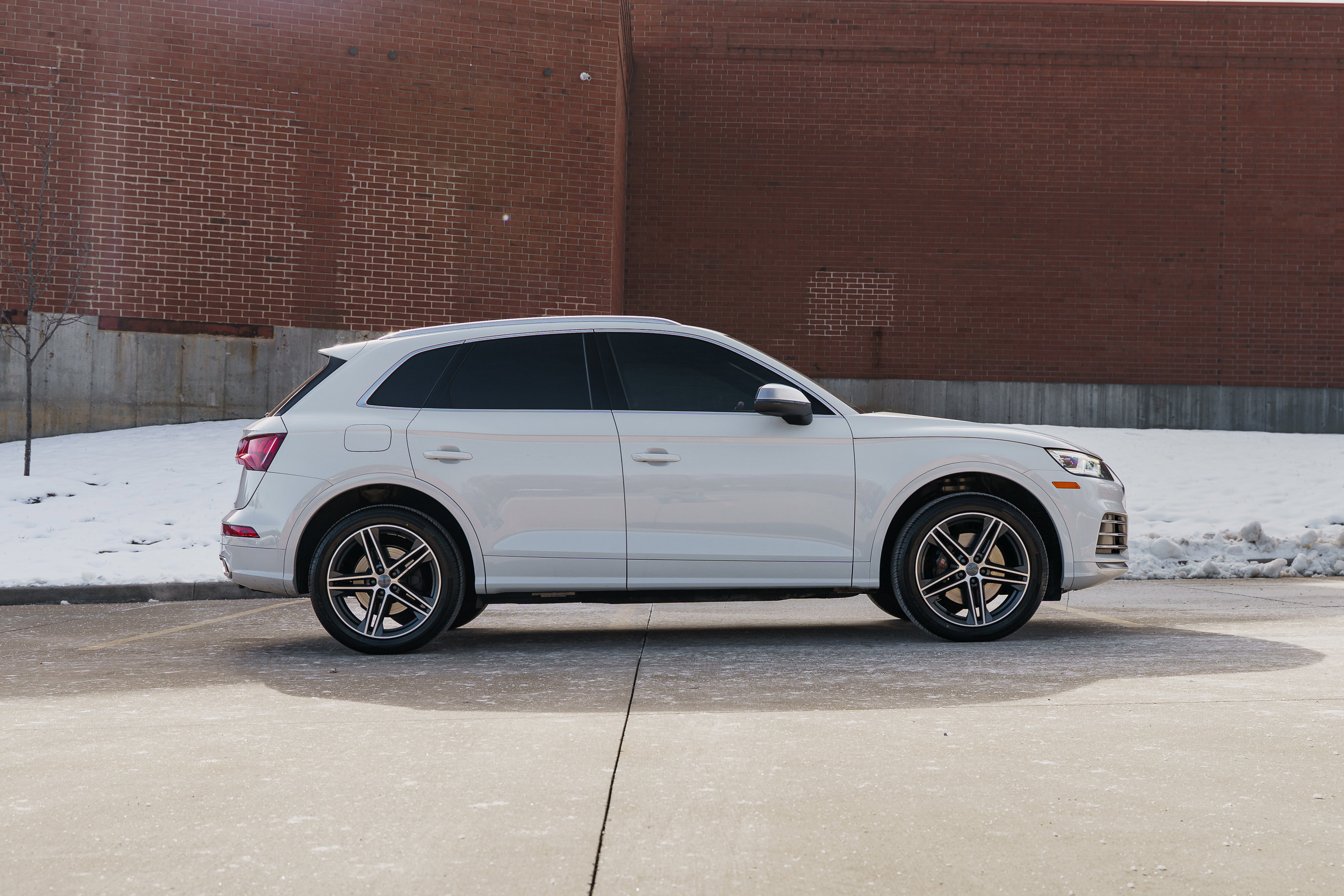 2020 Audi SQ5 Premium Plus photo 3