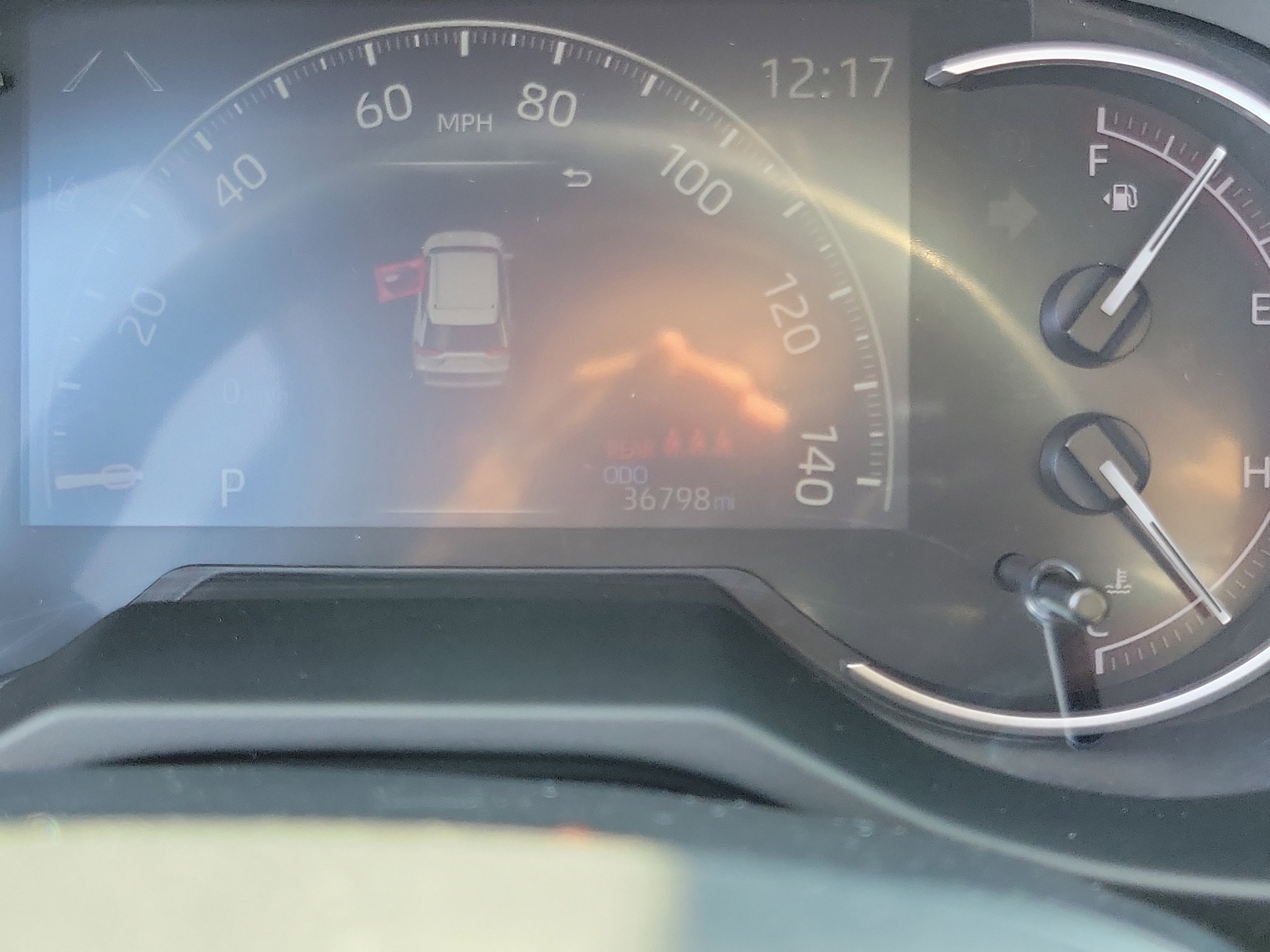 2024 Toyota RAV4 LE photo 3