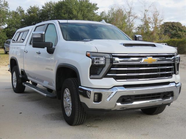 2024 Chevrolet Silverado 2500HD LTZ's photo