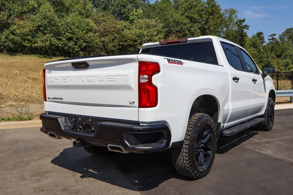 2024 Chevrolet Silverado 1500 LT Trail Boss photo 2