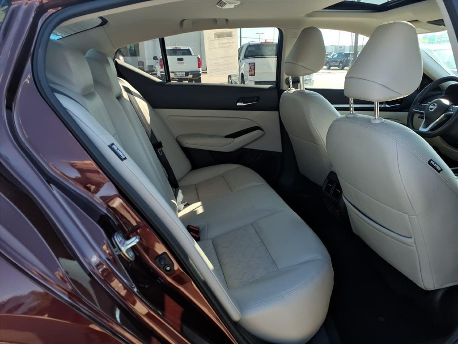 2023 Nissan Altima 2.5 SL Red at Robbins Nissan