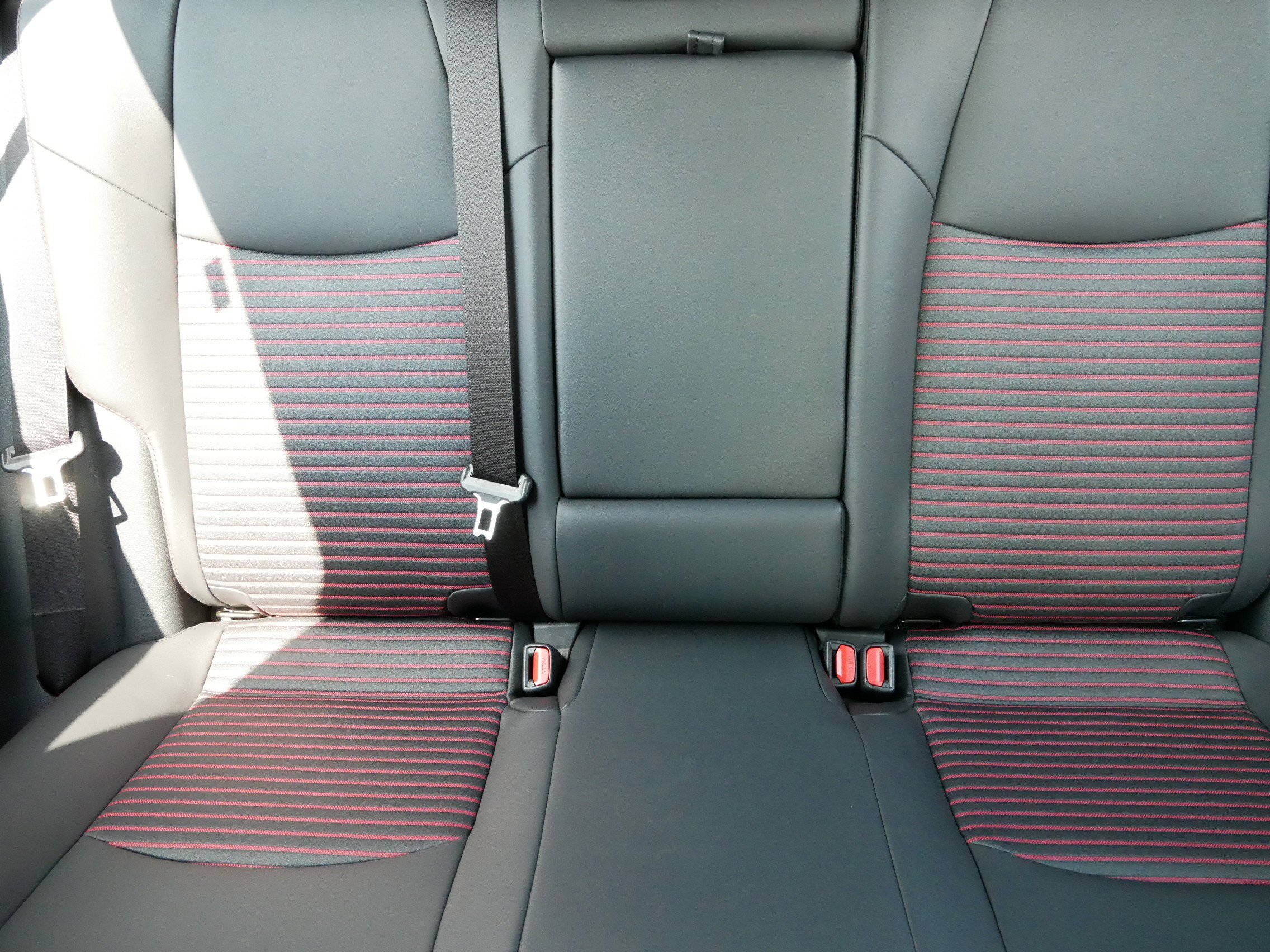 2023 Toyota RAV4 Prime XSE photo 12