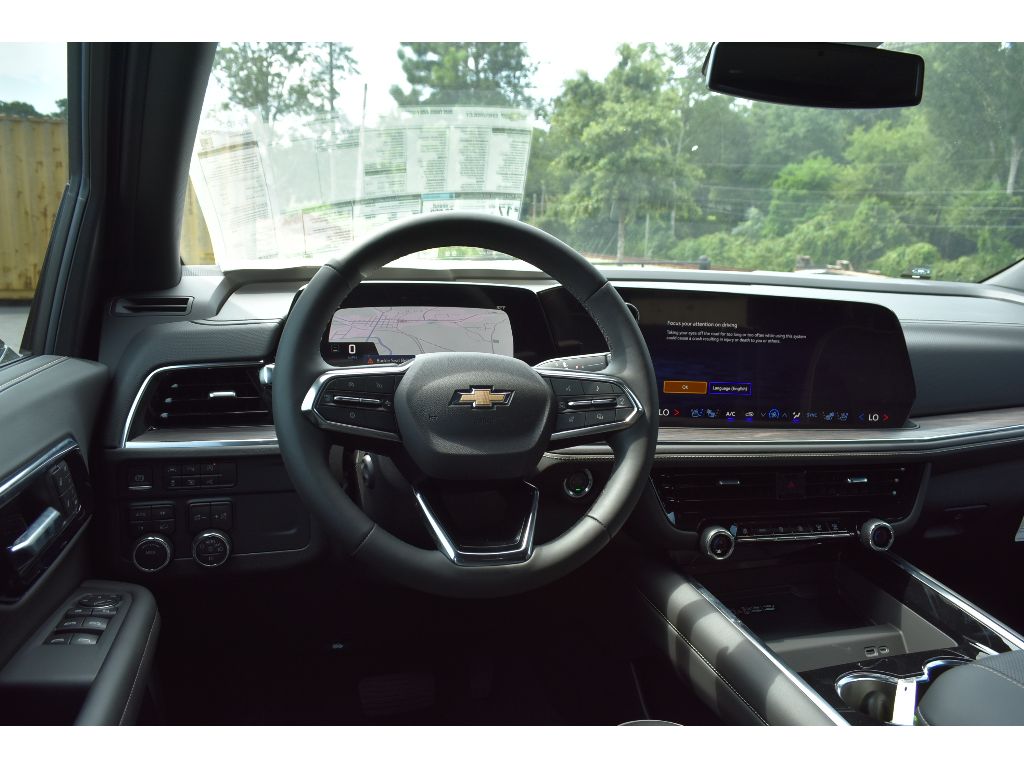 2025 Chevrolet Tahoe Premier photo 10