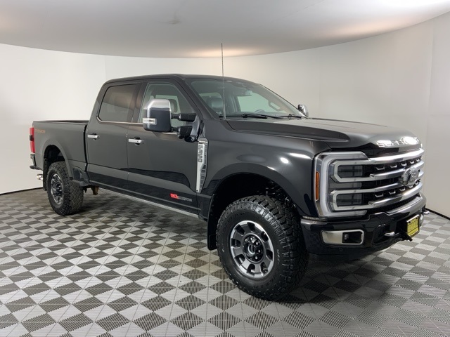 2024 Ford F-350 photo 3