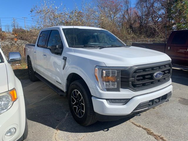 2023 Ford F-150 XLT photo 2