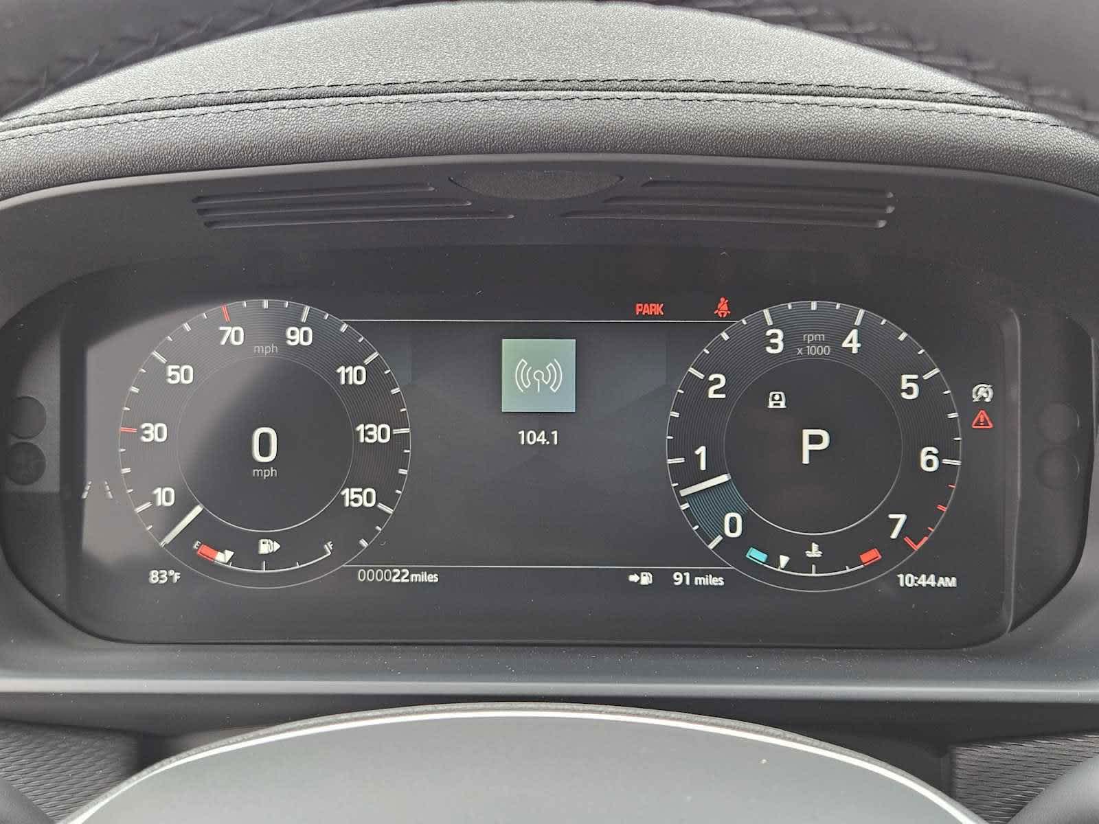 2025 Land Rover Discovery SE photo 14