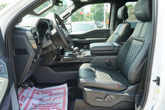 2025 FORD F-150 - Image 32