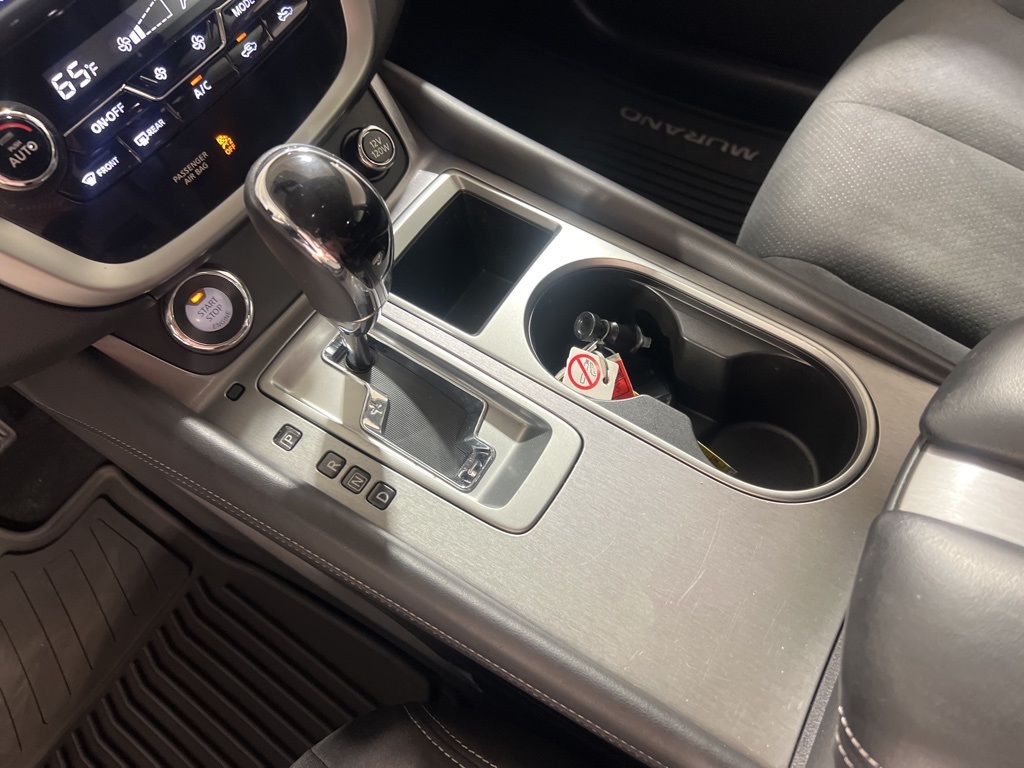 2019 Nissan Murano SV photo 16