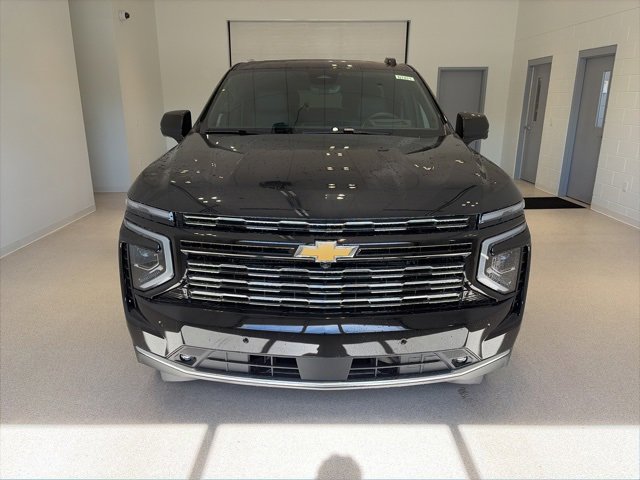 2026 Chevrolet Tahoe High Country photo 2