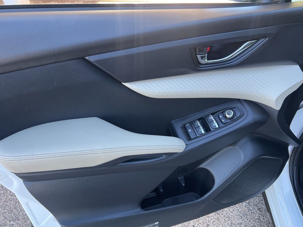 2021 Subaru Ascent Premium photo 4