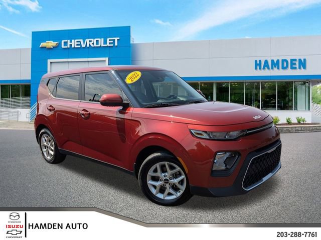 2022 Kia Soul LX's photo