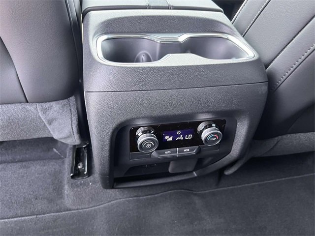 2025 Buick Enclave Preferred photo 11