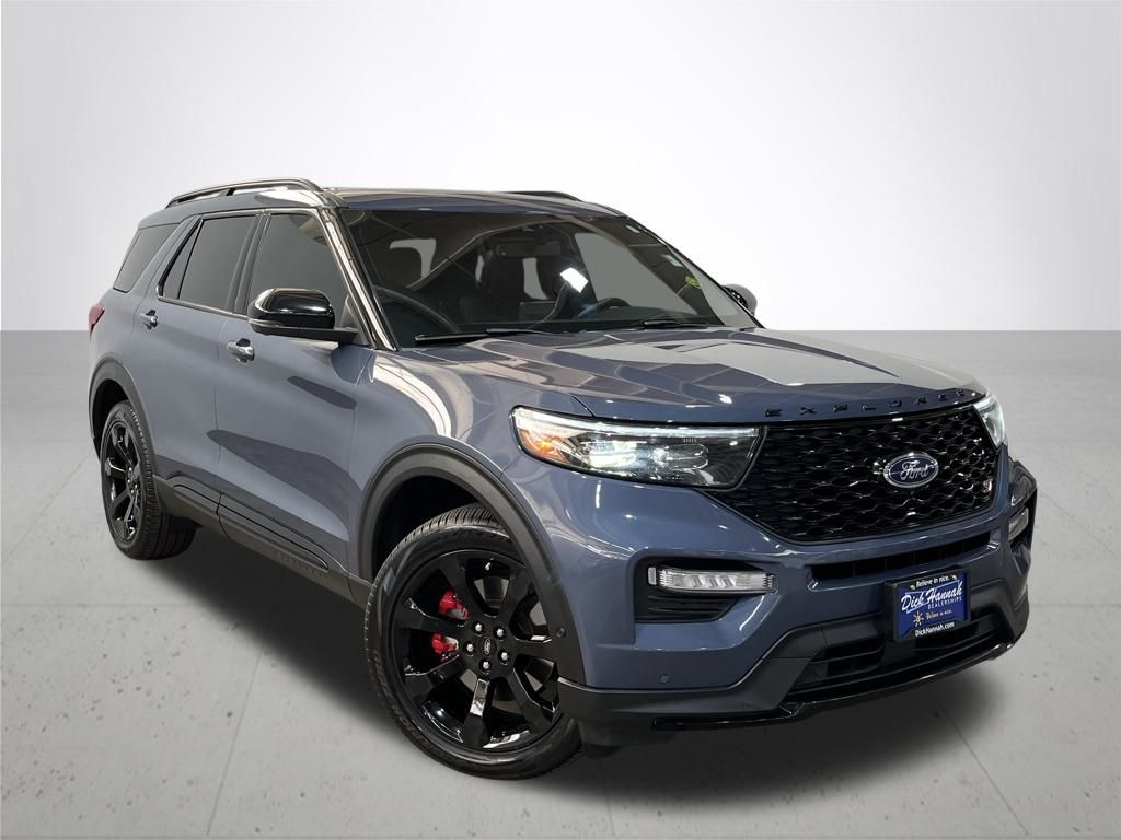 2021 Ford Explorer ST photo 3