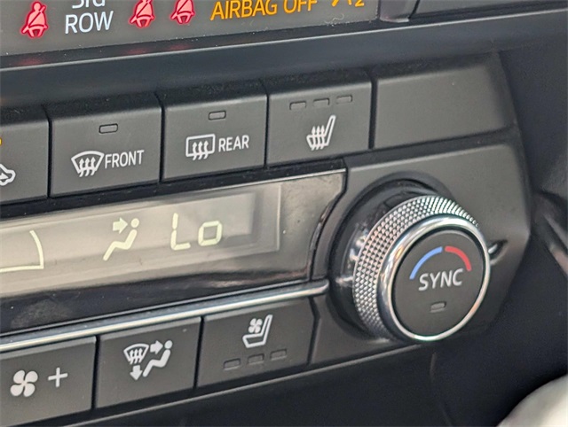 2022 Mazda CX-9 Touring photo 28