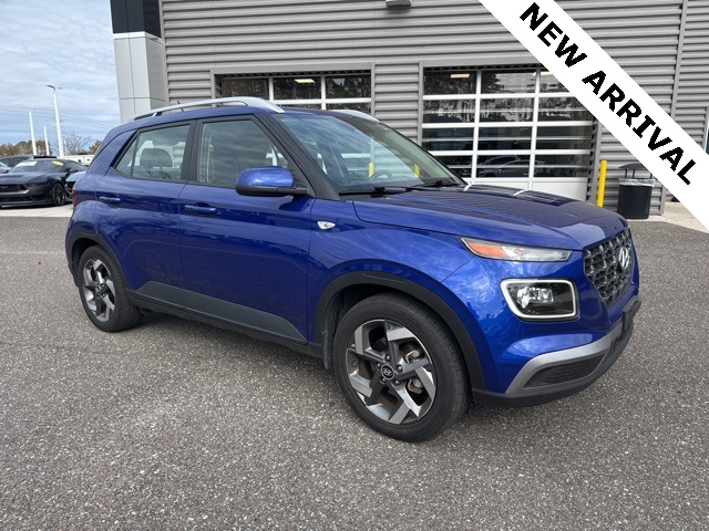 2024 Hyundai Venue Limited's photo