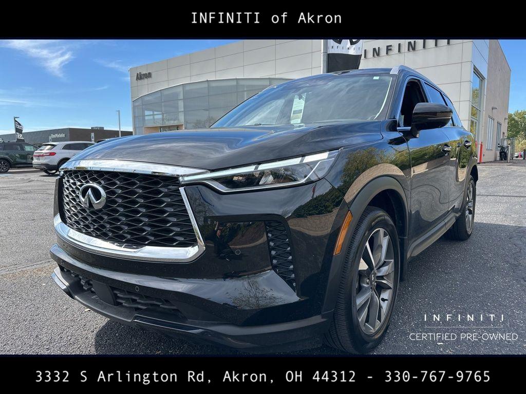 2025 INFINITI QX60 LUXE's photo