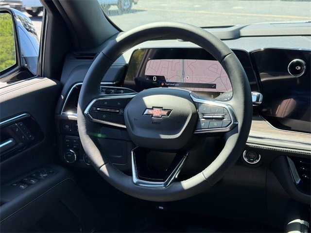 2025 Chevrolet Suburban Premier photo 9
