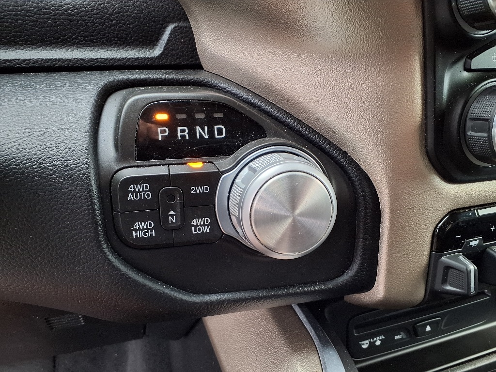 2019 Ram 1500 Laramie photo 24