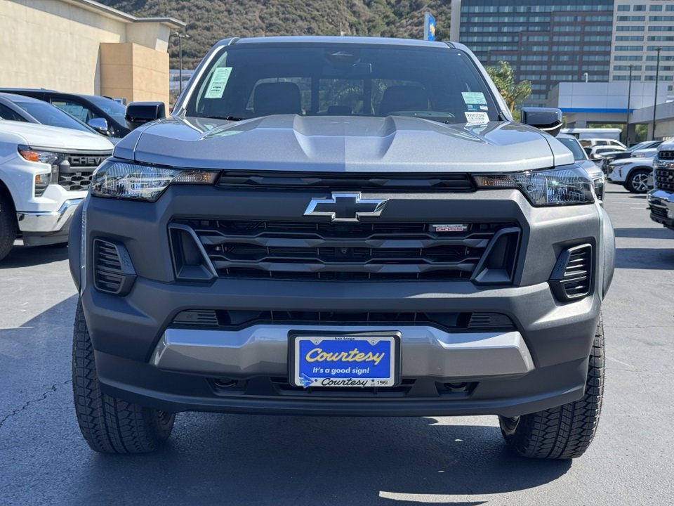 2026 Chevrolet Colorado Trail Boss photo 4