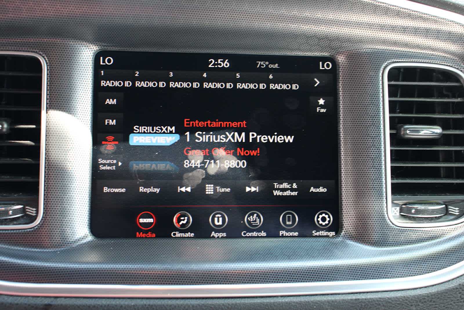 2018 Dodge Charger SXT Plus photo 21