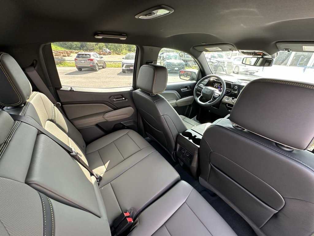 2025 Chevrolet Colorado ZR2 photo 18