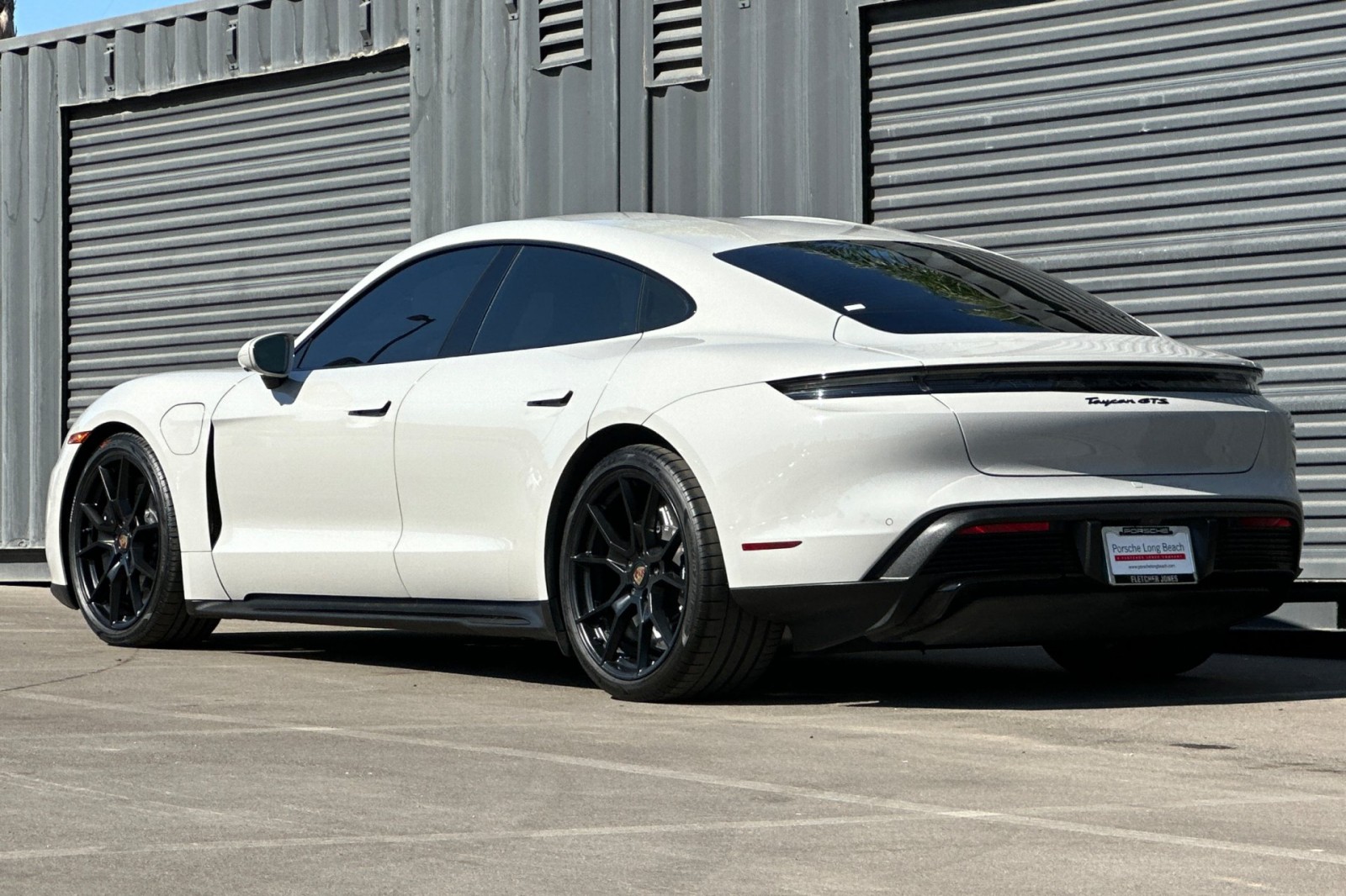2022 Porsche Taycan GTS photo 4